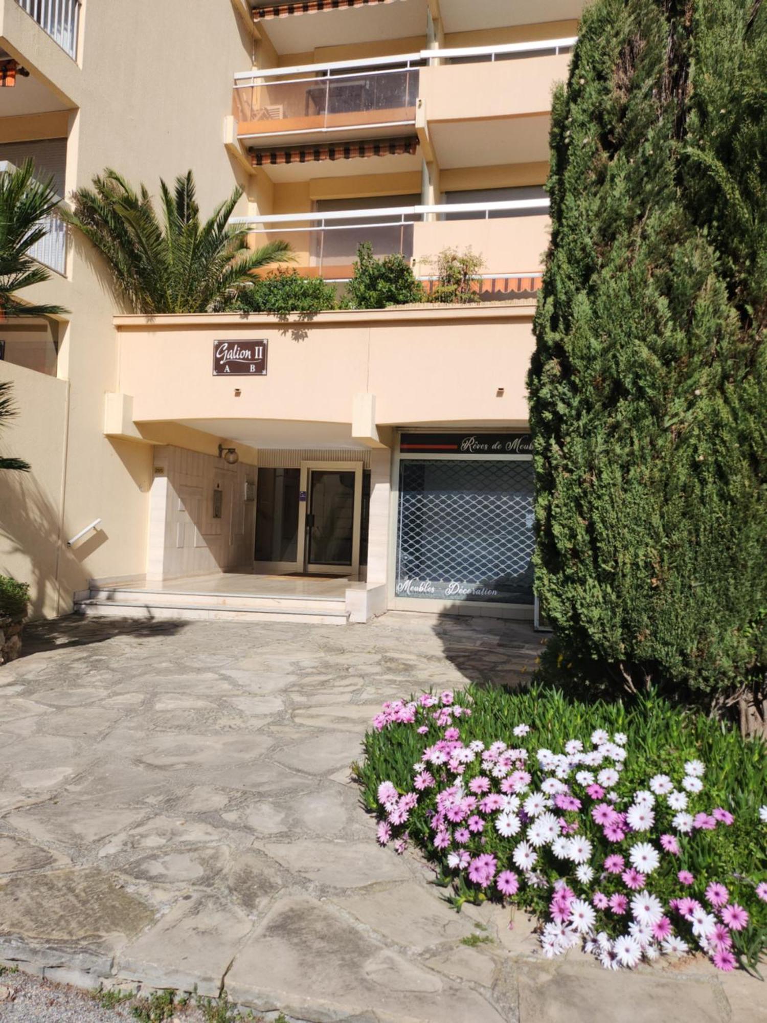 Studio De Vacances Frejus Plage Apartment Exterior photo